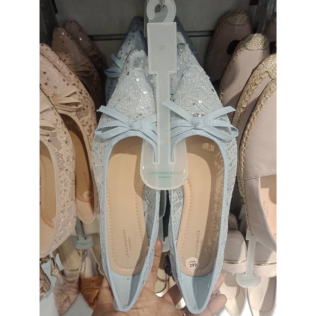 Flat shoes Urban& Co Sale