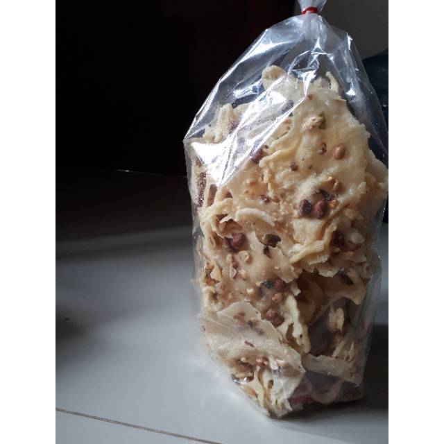 

Rempeyek / Kasreng (Termasuk Toples)