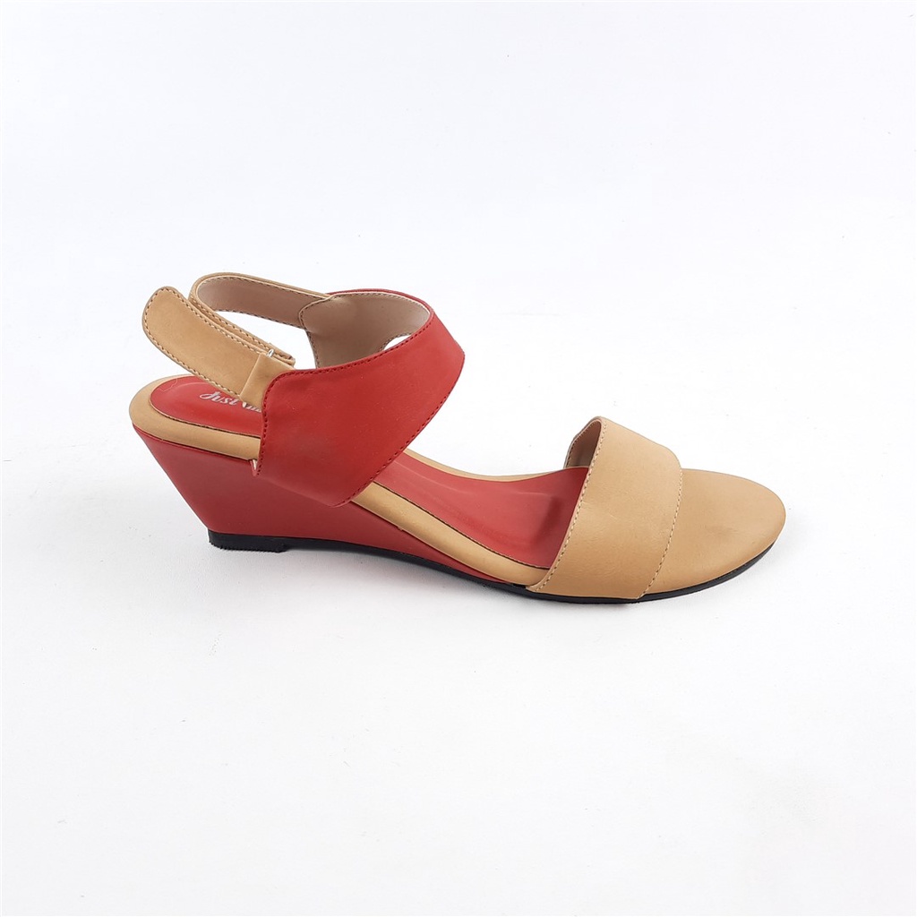 Sandal Wanita Wedges Justmine 901 (36-40)