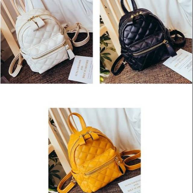 

Kode : ELJ 711 IDR : 146 rb Bahan : kulit pu ukuran: 19 x 18 x 10,5 cm Warna :Black, White, Yellow