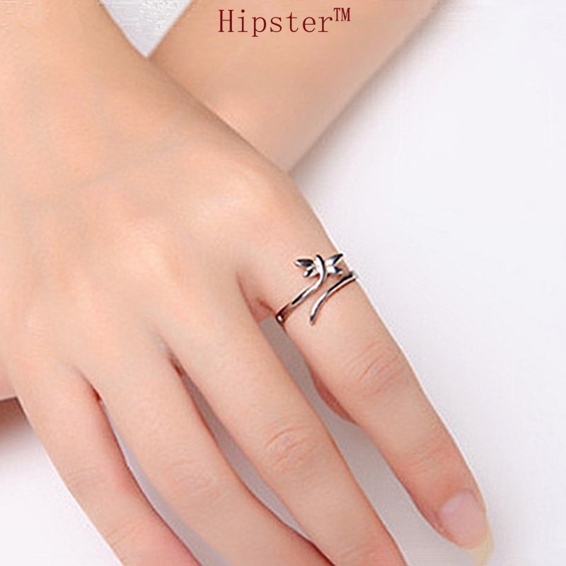 Hot Sale Simple and Fresh Personalized White Gold Color Dragonfly Ring for Women