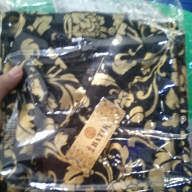 Kemeja Batik Arjuna Prada Emas Kembang Besar Lengan Panjang