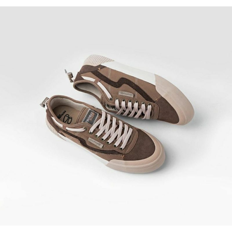 Patrobas X NeverTooLavish Triassic