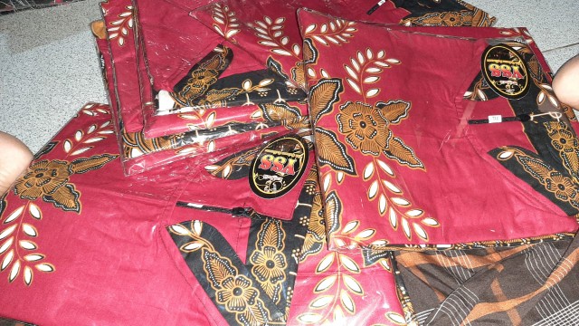 Maura Couple - Sania Ruffle Batik Couple Ori Ndoro Jowi Dnt Garansi Termurah Shopee -