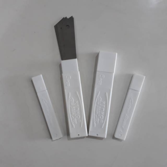 

REFILL CUTTER KENKO (1 PACK ISI 5 PCS)