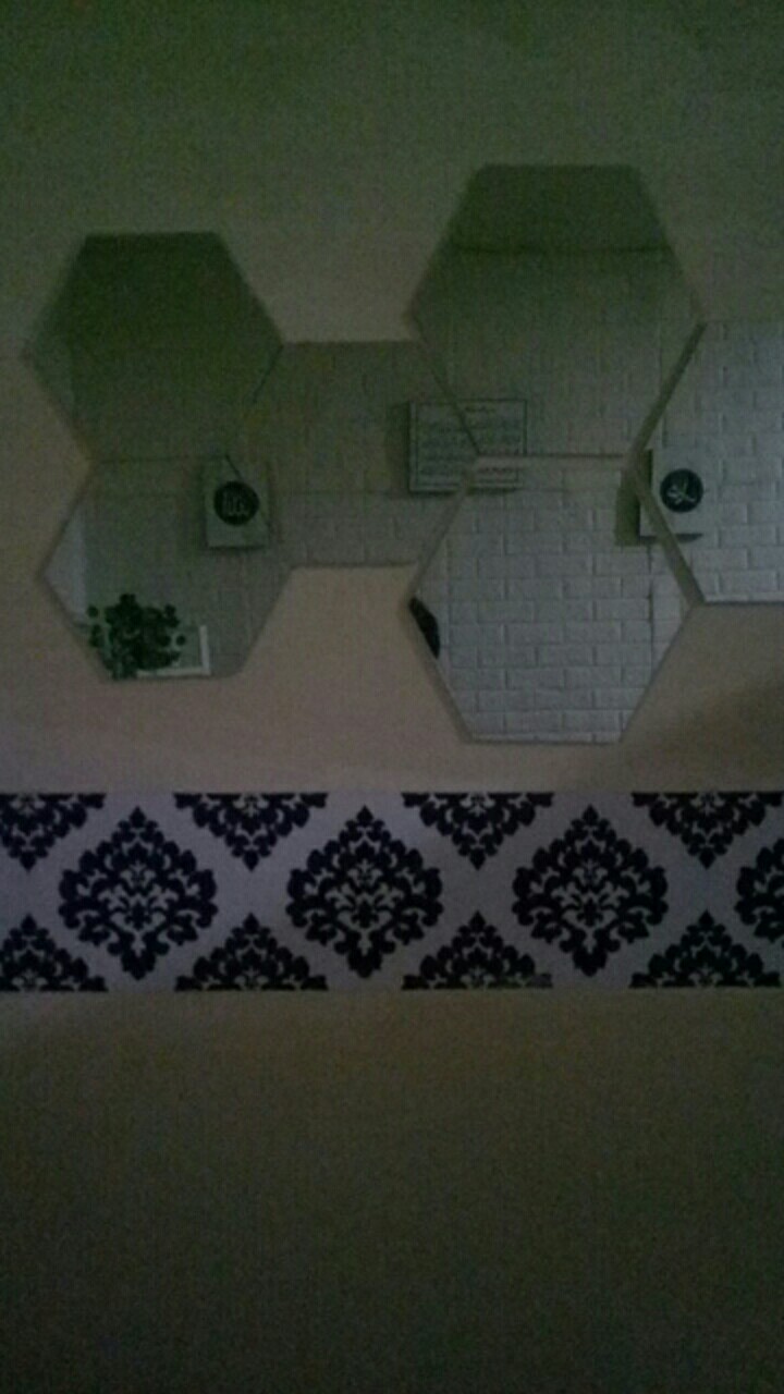 Kaca Promo.. Hexagon Mirror Tanpa Frame.. Cuman 6000.  Stok Terbatas Ya