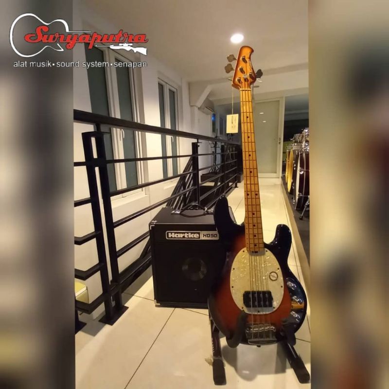 YEAR END SALE Sterling Ray 34 dan Hartke HD 50