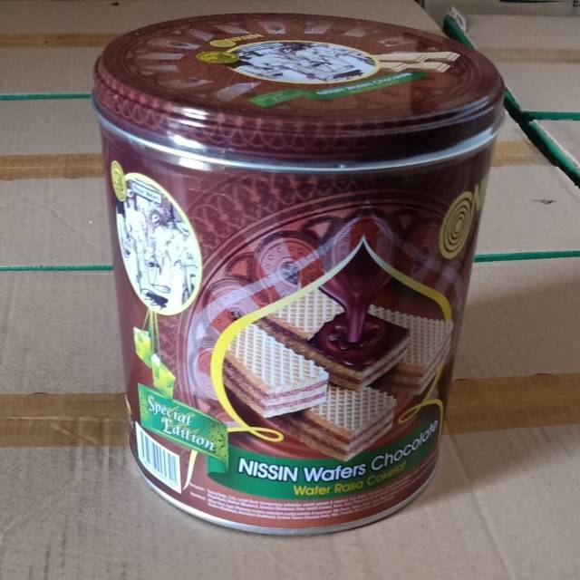 

Nissin Wafer Kaleng 300gr exp 2025 1 karton isi 6 kaleng