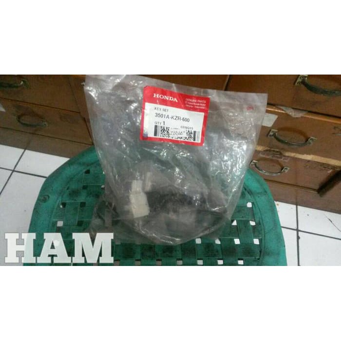 kunci kontak assy vario 125 f1 ori AHM