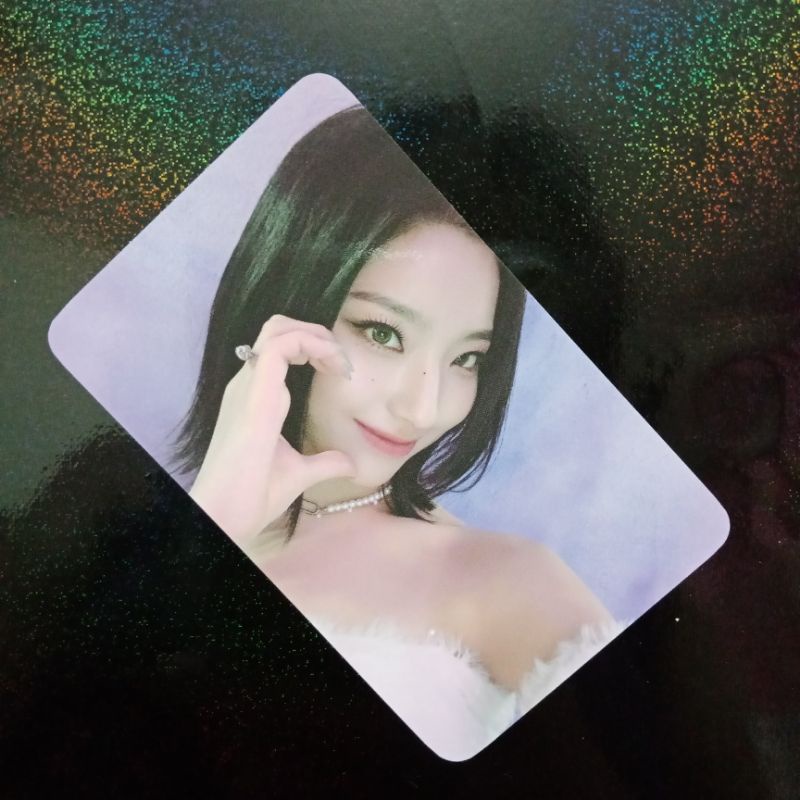 PC Lee Sae Rom Fromis 9