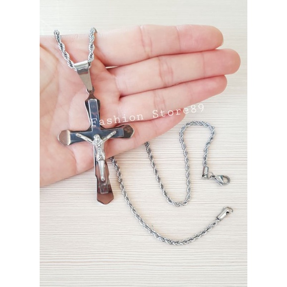 Kalung fashion salib jesus titanium silver antikarat SJ01