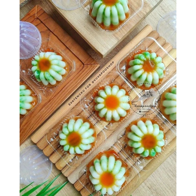 Cup Jelly 0951 isi 12pcs / Cetakan Green Leaf 0951 / Cetakan Puding Jelly Plastik