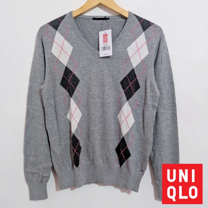 SWEATER UNIQLO ARGYLE / SWEATER UNIQLO KETUPAT / SWEATER KETUPAT /SWEATER ARGYLE