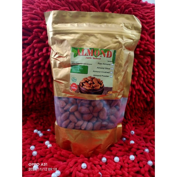 

Kacang Almond Mentah