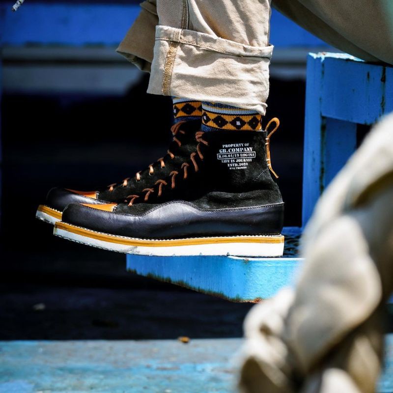 GR Company | Sepatu Kulit Boots Pria -  Calcea Black