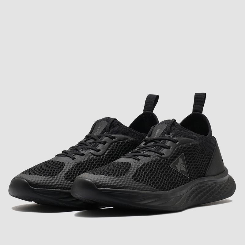 BRODO_Sneakers Active Pacer_Full Black||Sepatu