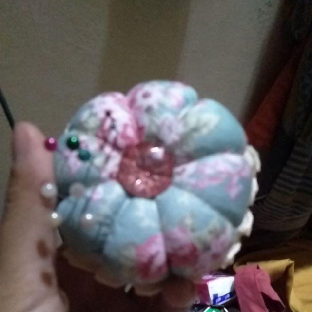 Bantal Jarum Atau Pinchussion