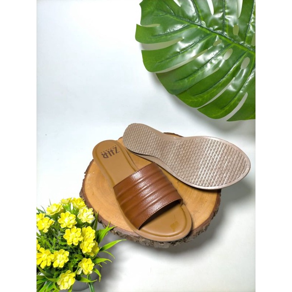 sandal kulit zhr