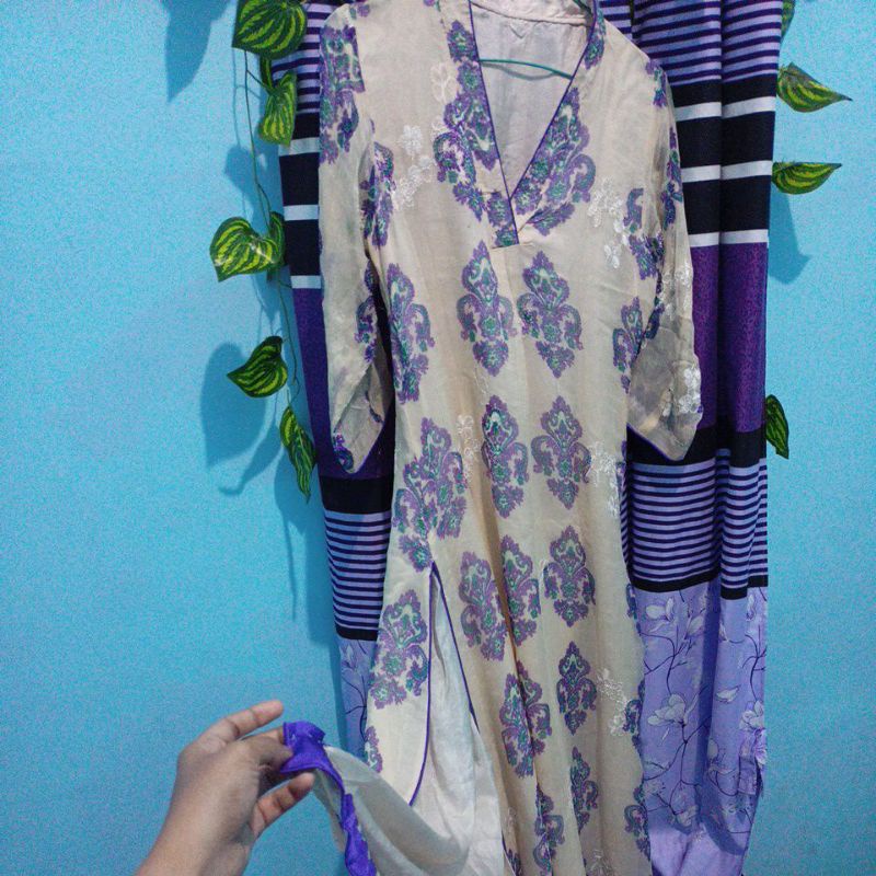 Preloved| Setelan INDIA kurti cream ungu Sarie India