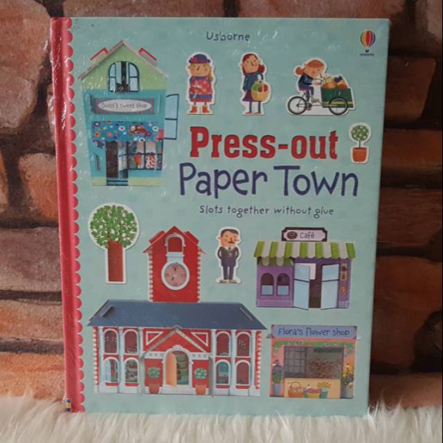 Usborne Press-out Paper Town