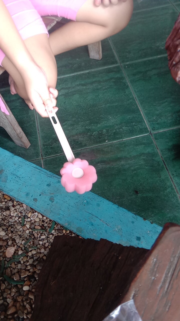 Spons Cuci Botol Dan Gelas Bentuk Bunga. Sangat Berguna