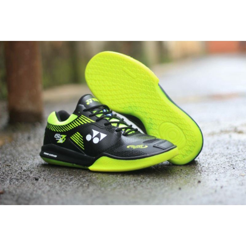 Sepatu Badminton Pria Bulutangkis Yonex Power Chusion