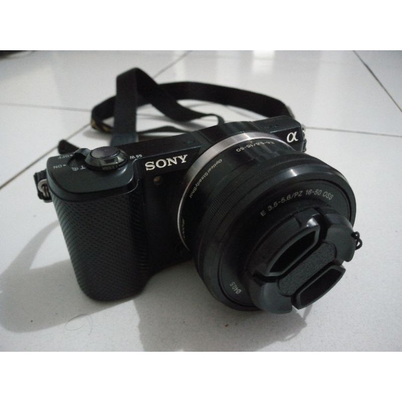 Kamera Sony A5000 bekas