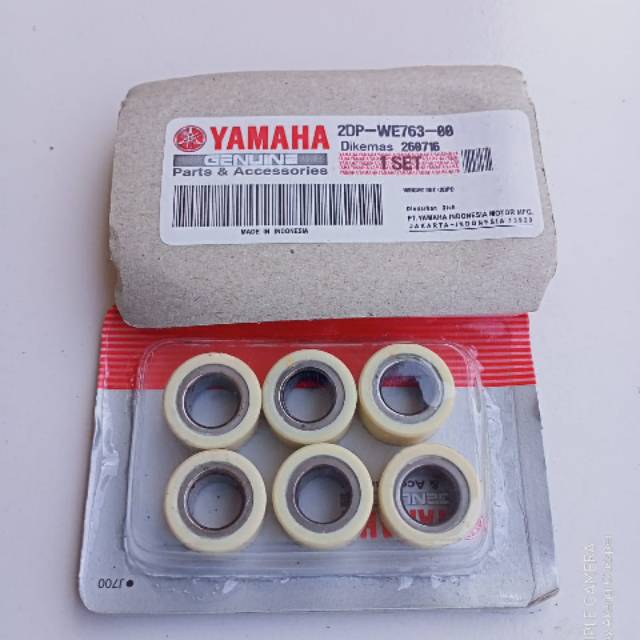 Roller Original Yamaha NMAX asli
