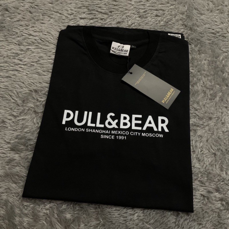 Kaos Tshirt Pull&amp;Bear Basic Script Fulltag &amp; Lebel