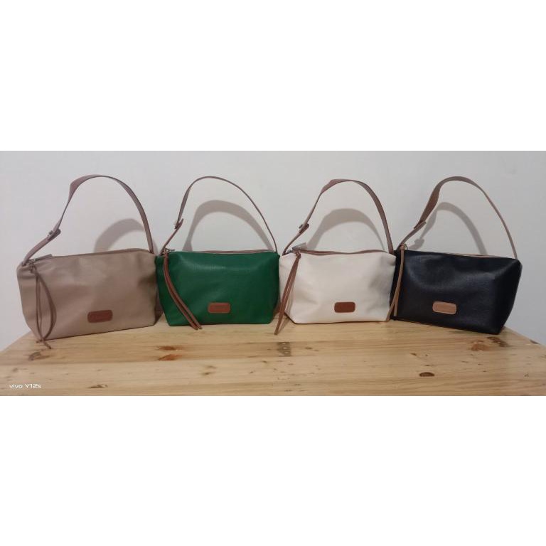201541 Tas Selempang Wanita Import Slingbag Cewek Impor (1 KG MUAT 3) LT2106 JT1622 CR7781 170532 BQ3463 EL5279