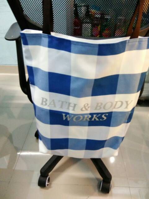 BATH &amp; BODY WORKS TOTE BAG BAHAN PREMIUM