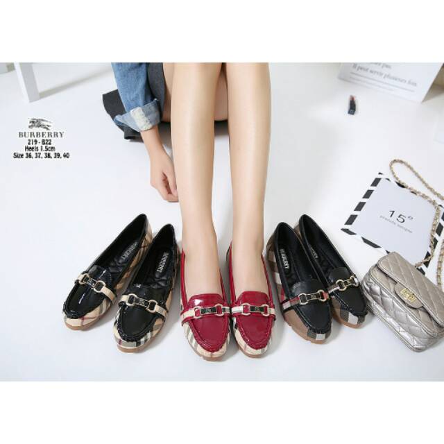 Sepatu burberry 219 (H25)