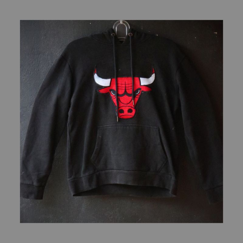 2 Hoodie 1 CN Chicago Bulls NBA second