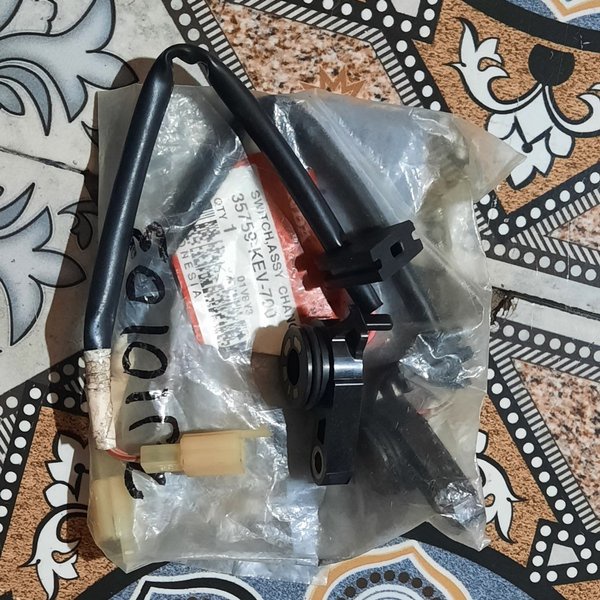 SWITCH SENSOR NETRAL SUPRA XX SUPRA X 100 ORIGINAL 35759 KEV 700