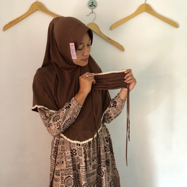 Daily Hijab Doa Ibu Masker