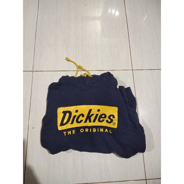 dickies logo box