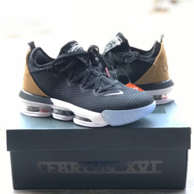 SEPATU BASKET LEBRON 16 LOW SOUNDTRACK