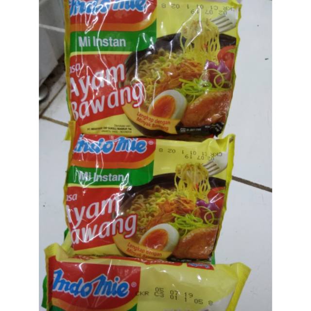 

Indomie ayam bawang/ soto mie