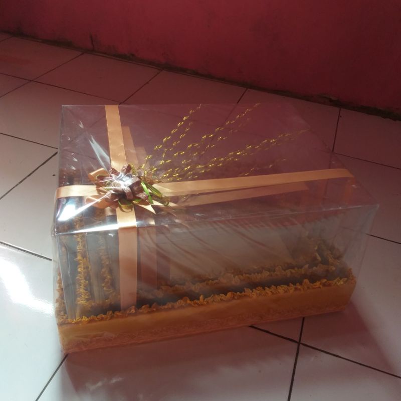 

baki lamaran/parcel/kotak seseeahan