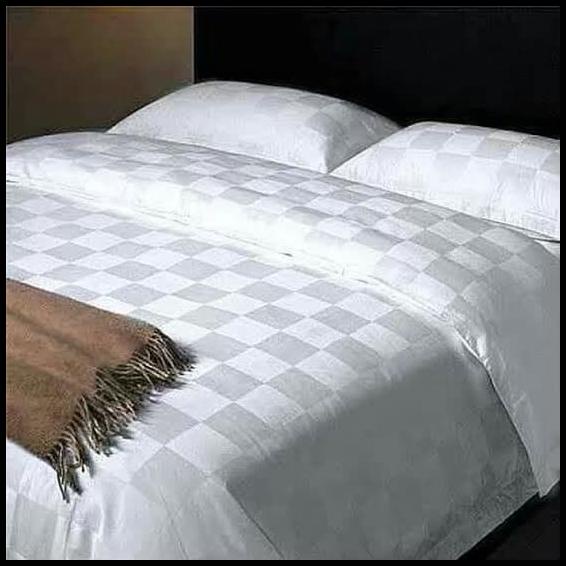 Sprei Hotel Katun Jepang Microtencel Murah Ukuran 120X200X30
