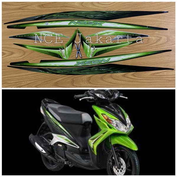 STICKER STRIPING XEON 2010 HIJAU