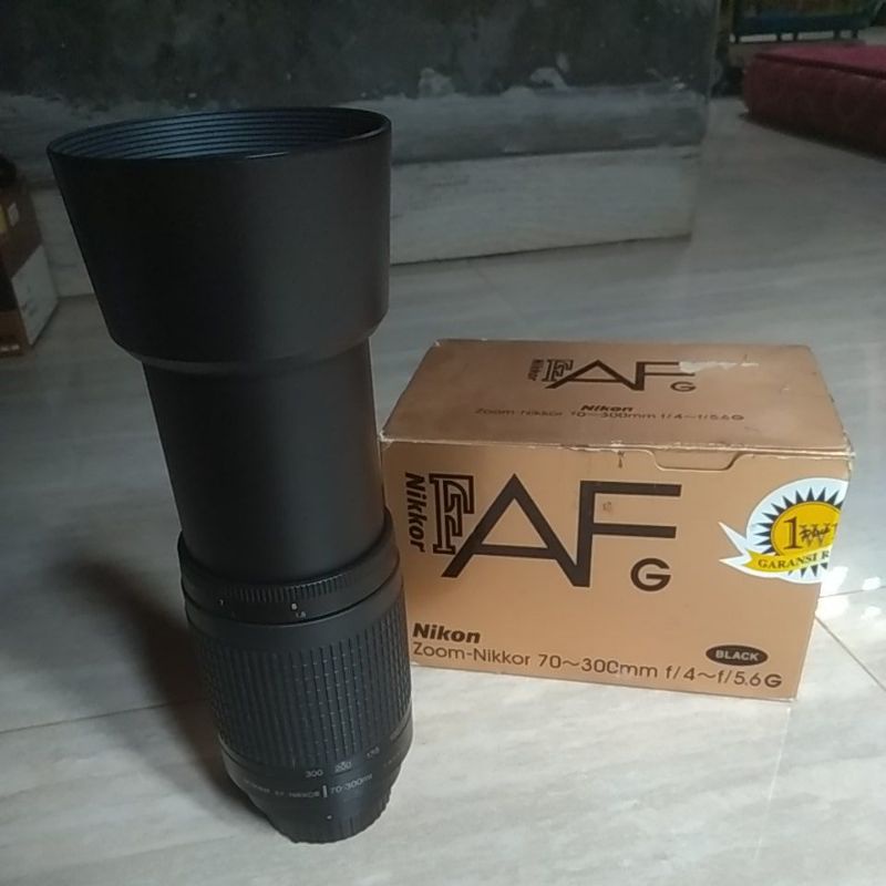 lensa tele 70-300 af-d