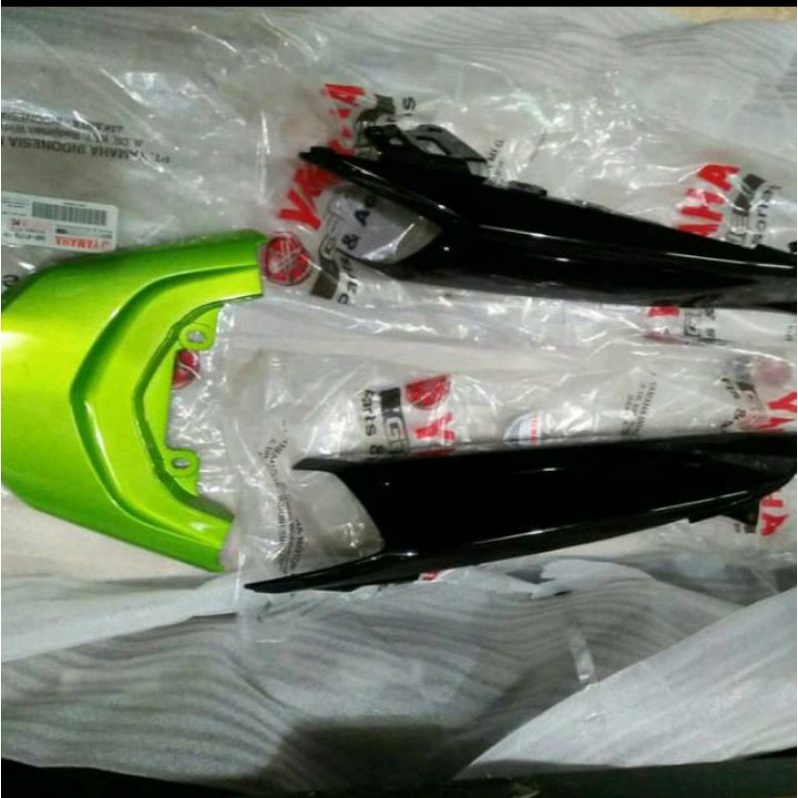 Sambungan body belakang Mio soul gt 115 set hijau original yamaha