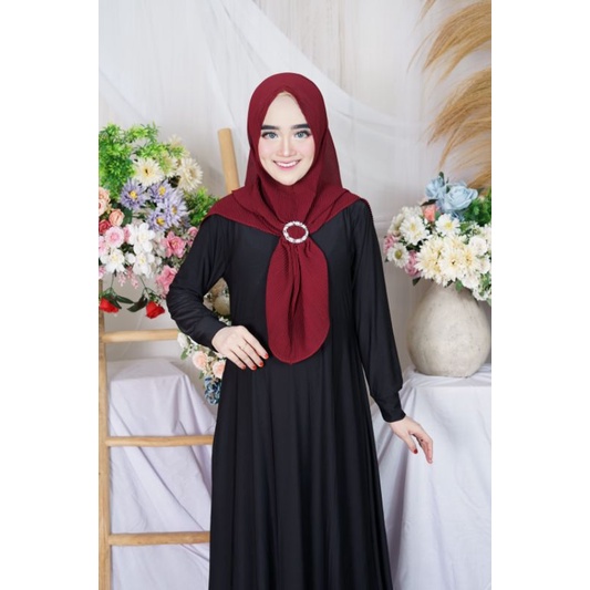 Hijab/Jilbab/Kerudung Bergo Plisket Gesper Ceruty Armani ori_chessy