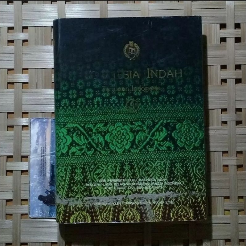 Indonesia Indah TENUNAN INDONESIA