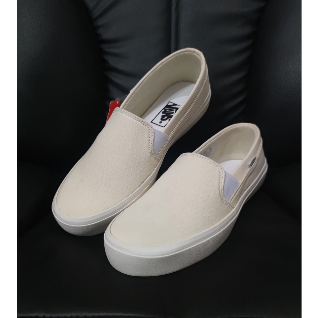 SEPATU SLIP ON PRIA DAN WANITA 017 CREAM CREAM/SEPATU KASUAL SLIP ON/SEPATU KERJA/SEPATU SANTAI/SEPATU PRIA  DAN WANITA/SEPATU SLIP ON/SEPATU SNEAKERS