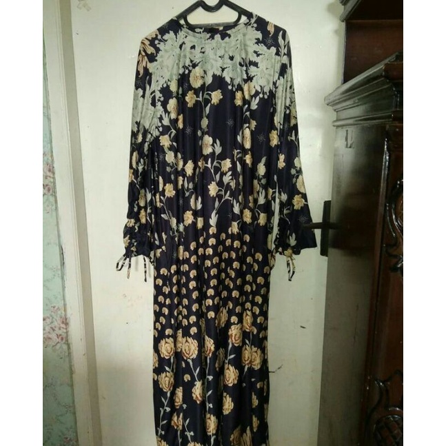 dress/gamis Ria Miranda look like