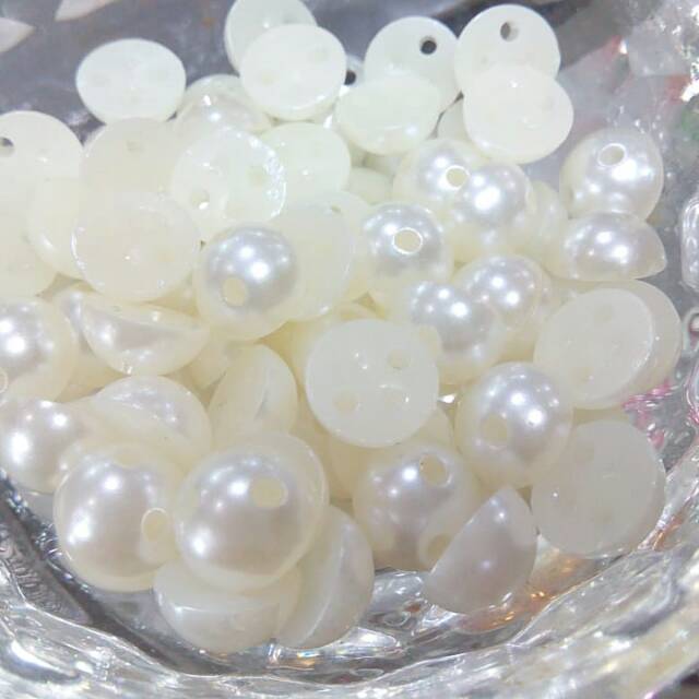 MUTIARA BELAH SETENGAH