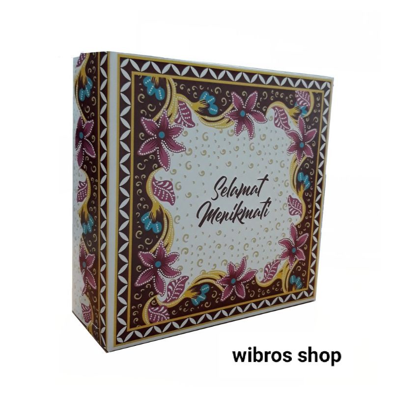 

Snack Box / Dus Makanan (Uk. 18 x 18 x 6 cm) - 1 Pack = 20 Pcs