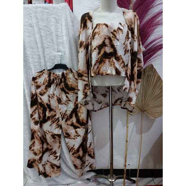 ONE SET CARDI CARDIGAN TEDYE SETELAN WANITA MOTIF AKAR LILIT SHIBORI BALI BAHAN RAYON JUMBO LD 130-Kemben Cokelat